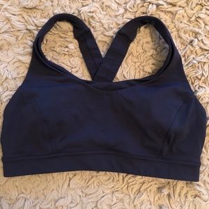 Lululemon Run on Bra
